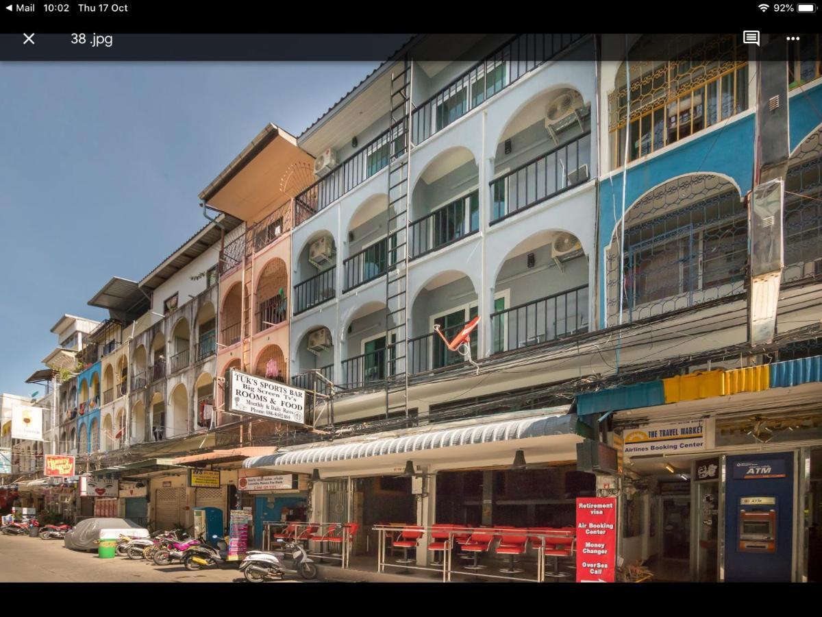 Tuk'S Sports Bar Hotel Pattaya Exterior foto